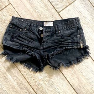 One Teaspoon shorts. Size 28.